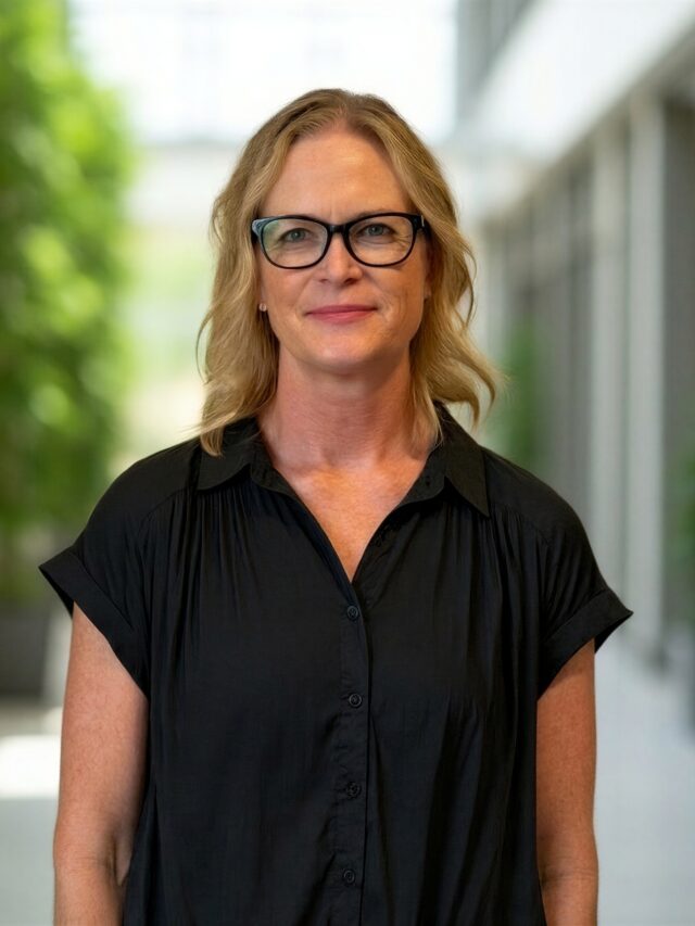 Becky Broeder Web